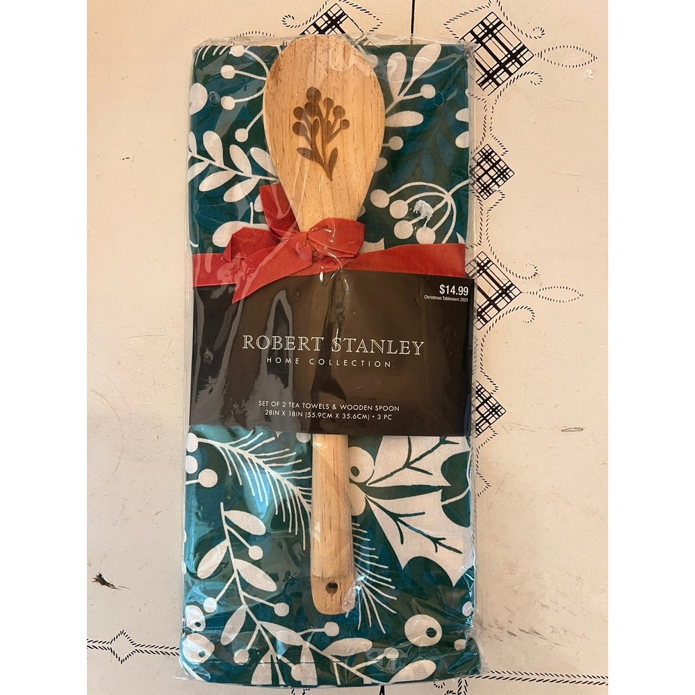 3pc Robert Stanley Holly Kitchen/Tea Towels & Wooden Spoon Home Decor Christmas